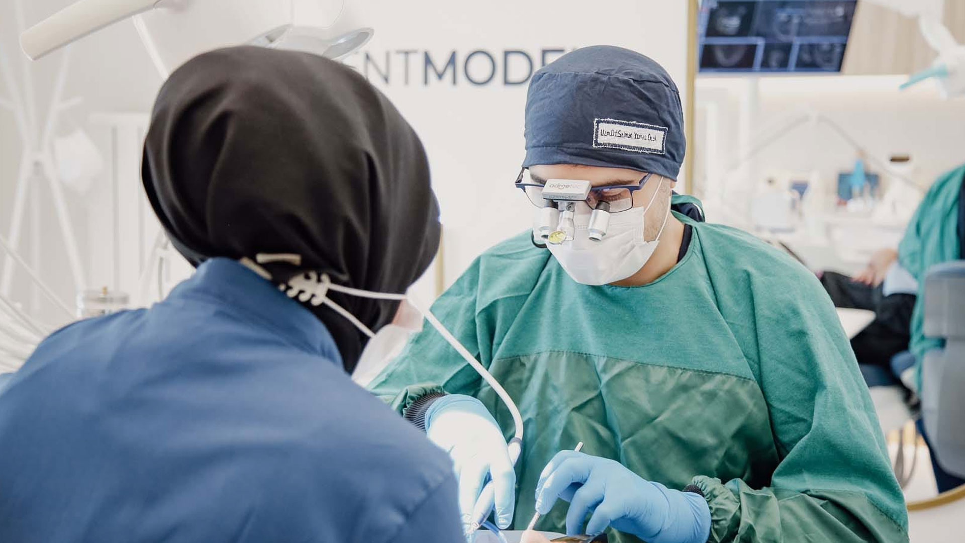 İleri İmplant Cerrahileri